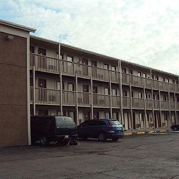 Motel 6-Blue Springs, Mo ภายนอก รูปภาพ