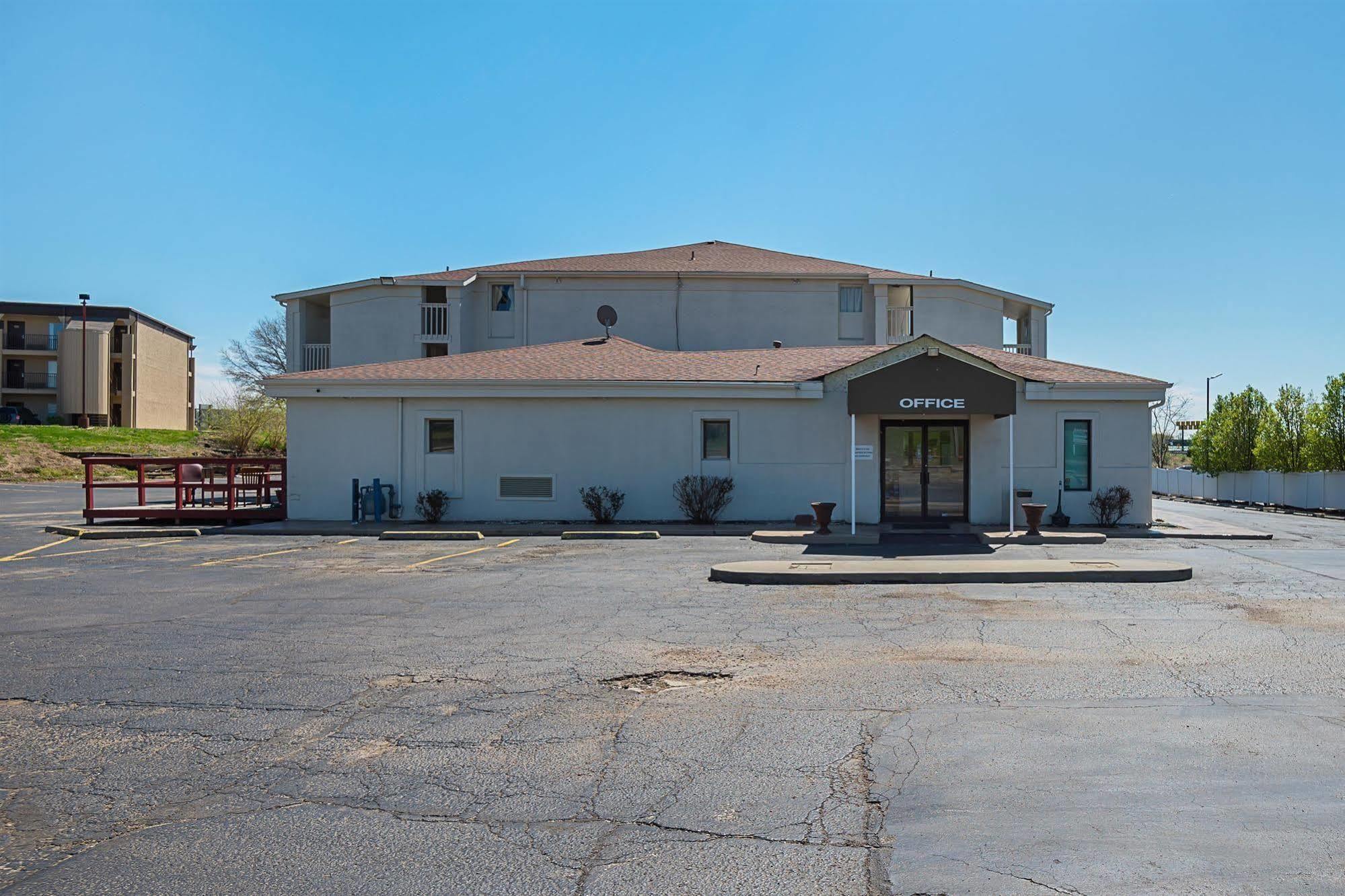 Motel 6-Blue Springs, Mo ภายนอก รูปภาพ